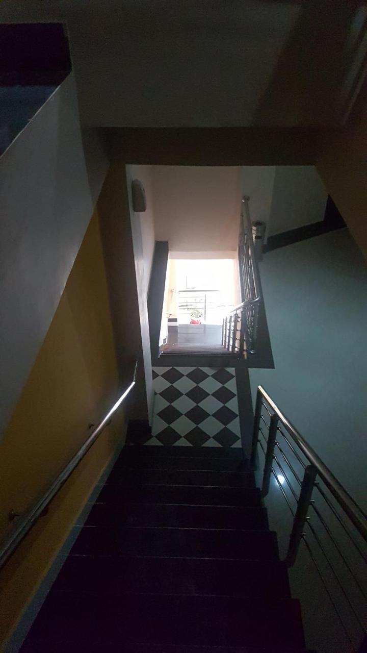 Midtown Hotel Rawalpindi Eksteriør billede